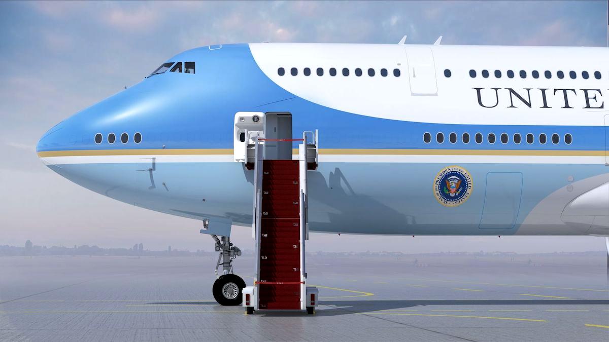 Why the Future Air Force One Will Be a Boeing 747-8