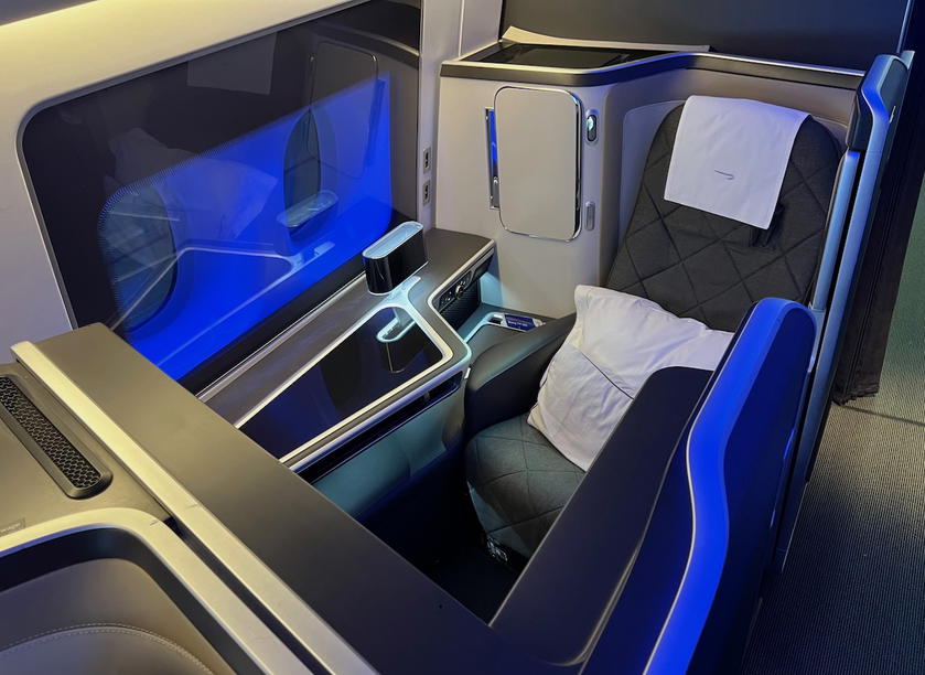 British Airways 777 first class cabin seat