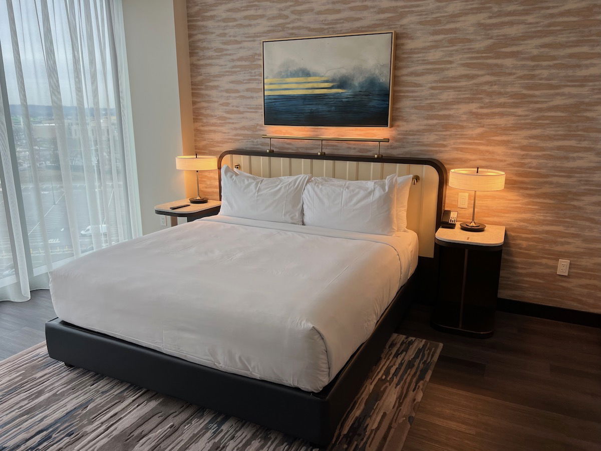 Bottom Line Review: Hyatt Regency JFK Airport At Resorts World New York