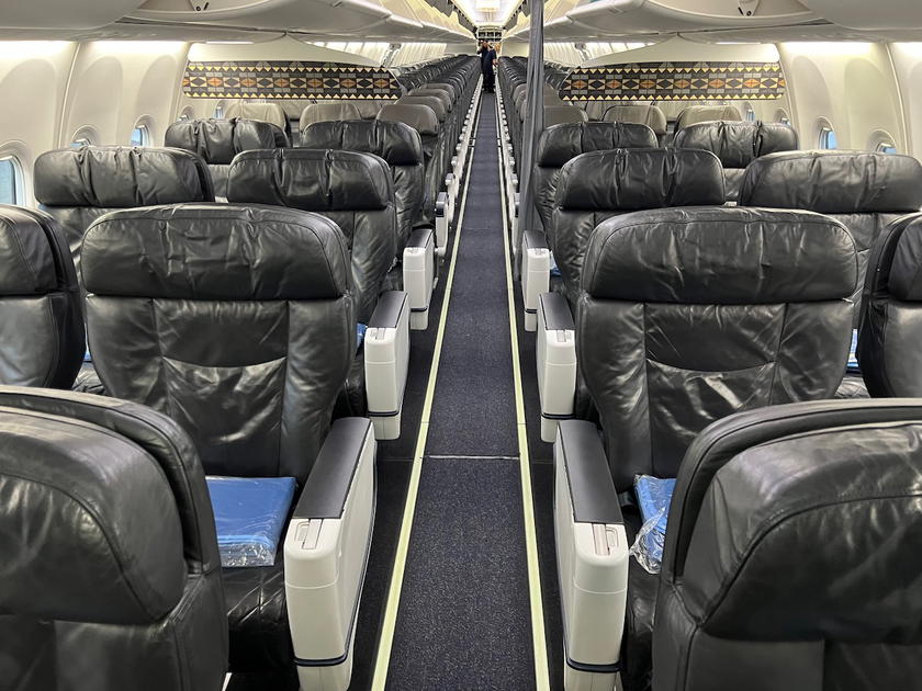Alaska Airlines first class cabin on a Boeing 737