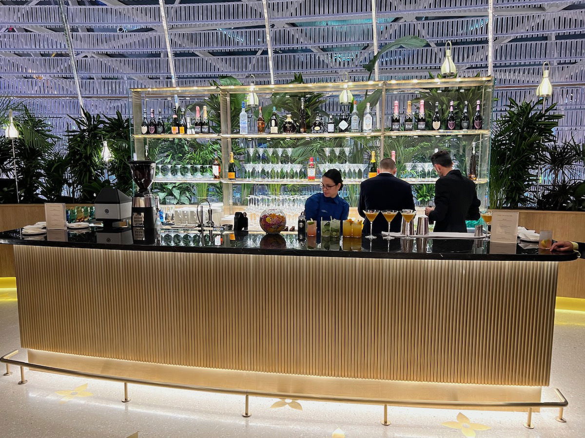 Qatar Airways' Louis Vuitton Lounge Doha Airport (Including Menu