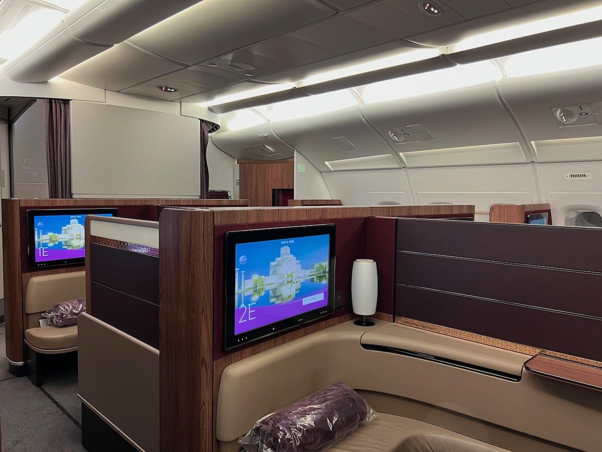 Première classe A380 de Qatar Airways : la classe affaires est-elle trop bonne ?