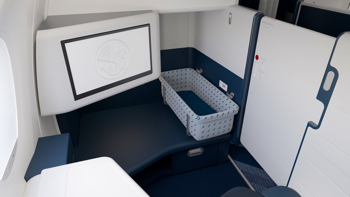 Air France's New A350 Cabins & Configuration - One Mile at a Time
