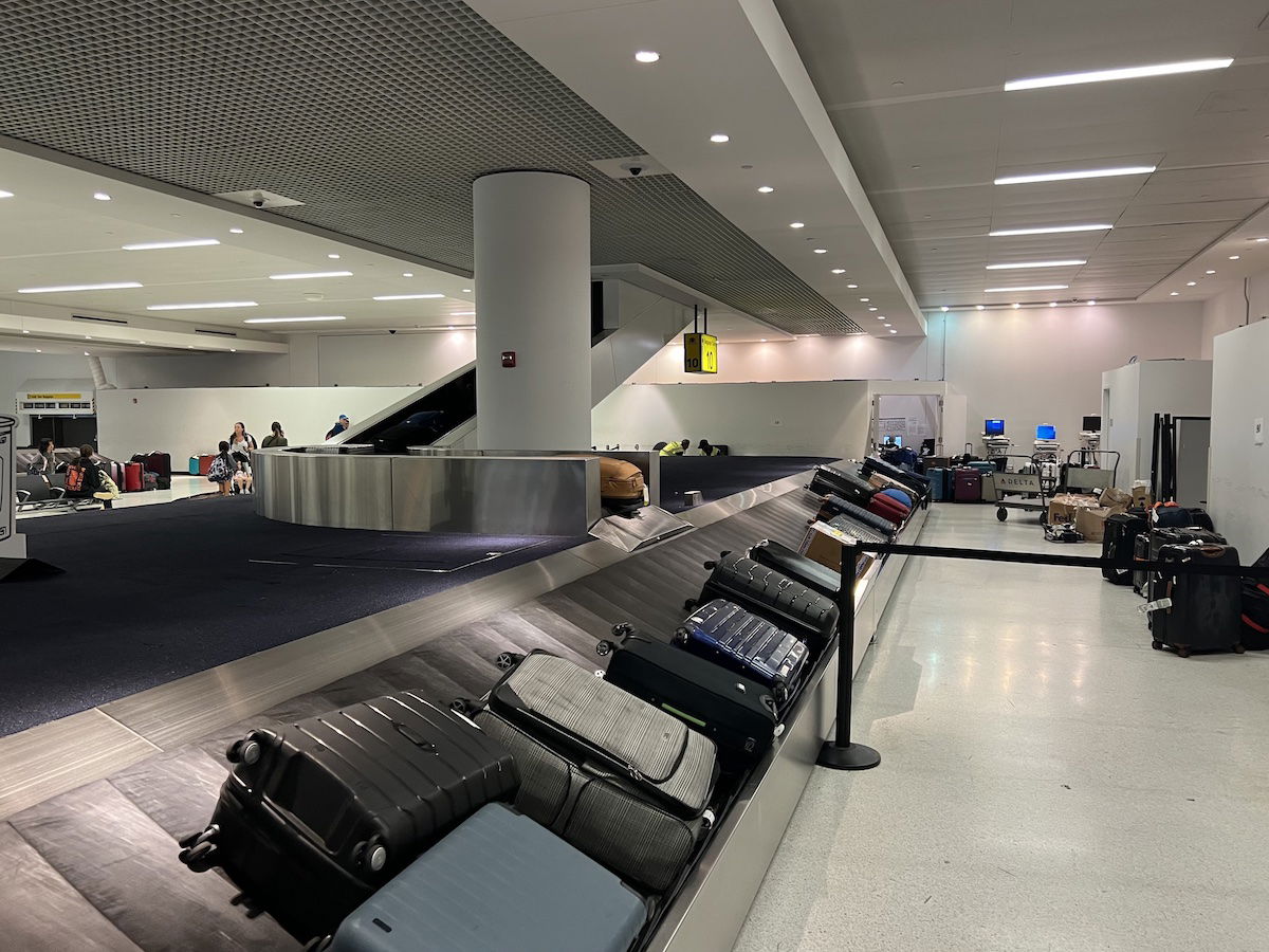 Delta delayed store baggage claim