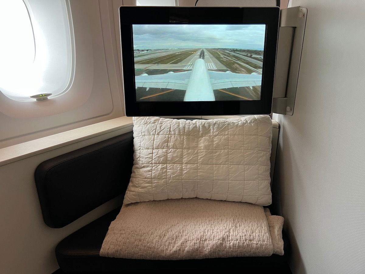 Review Qantas First Class Airbus A380 Syd Lax Laptrinhx News