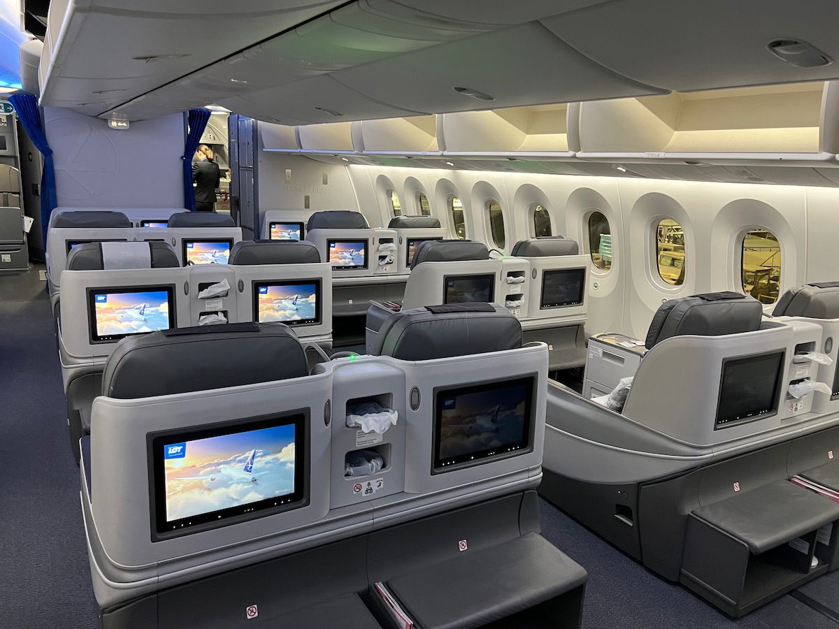 LOT Polish Airlines 787 Business Class: Good Enough - One Mile at a Time