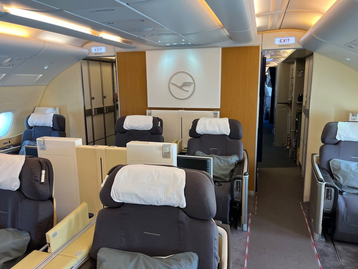 Lufthansa First Class Airbus A380 Muc