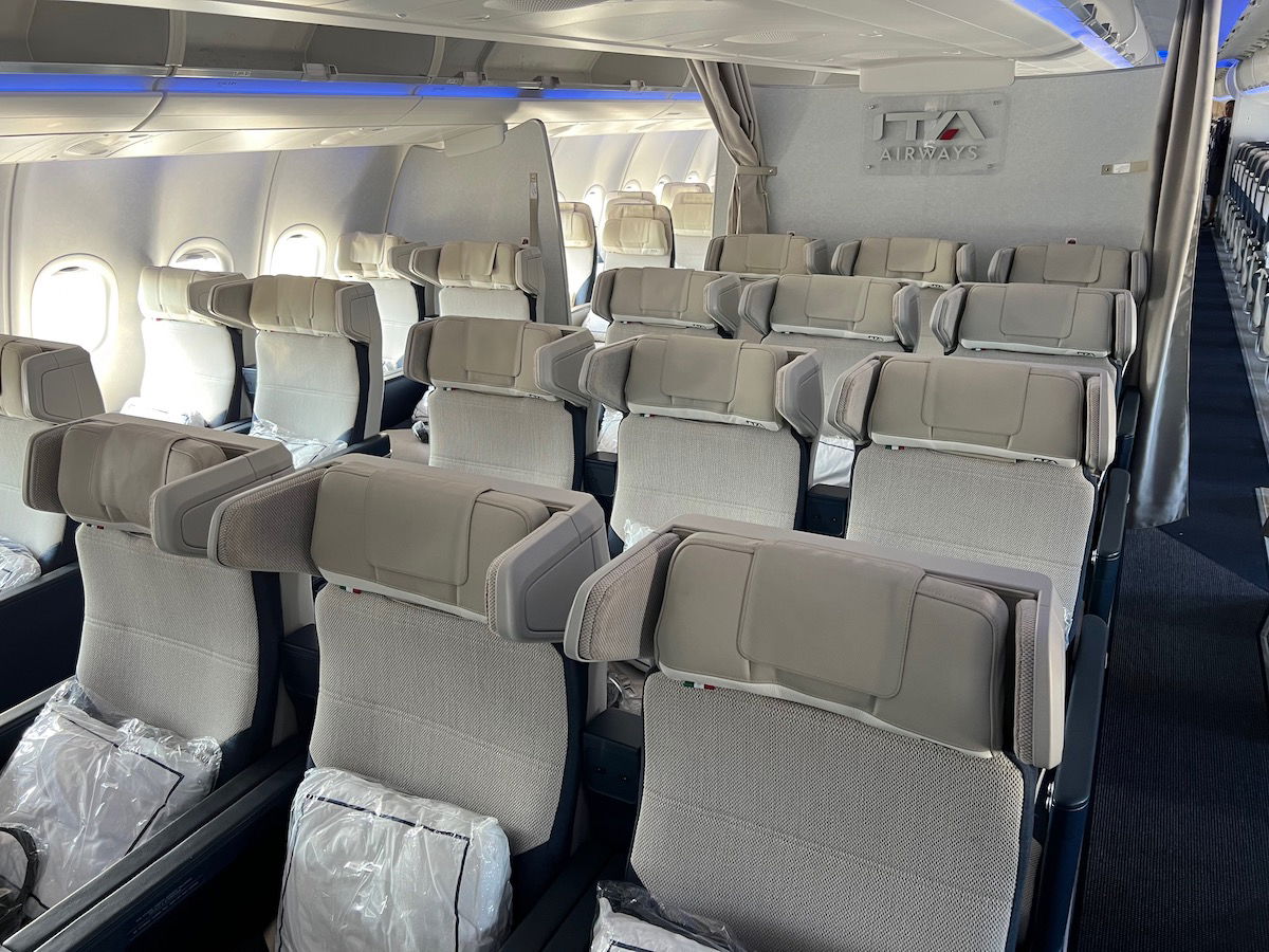 ITA Airways A330-900neo Premium Economy Review [GRU-FCO]