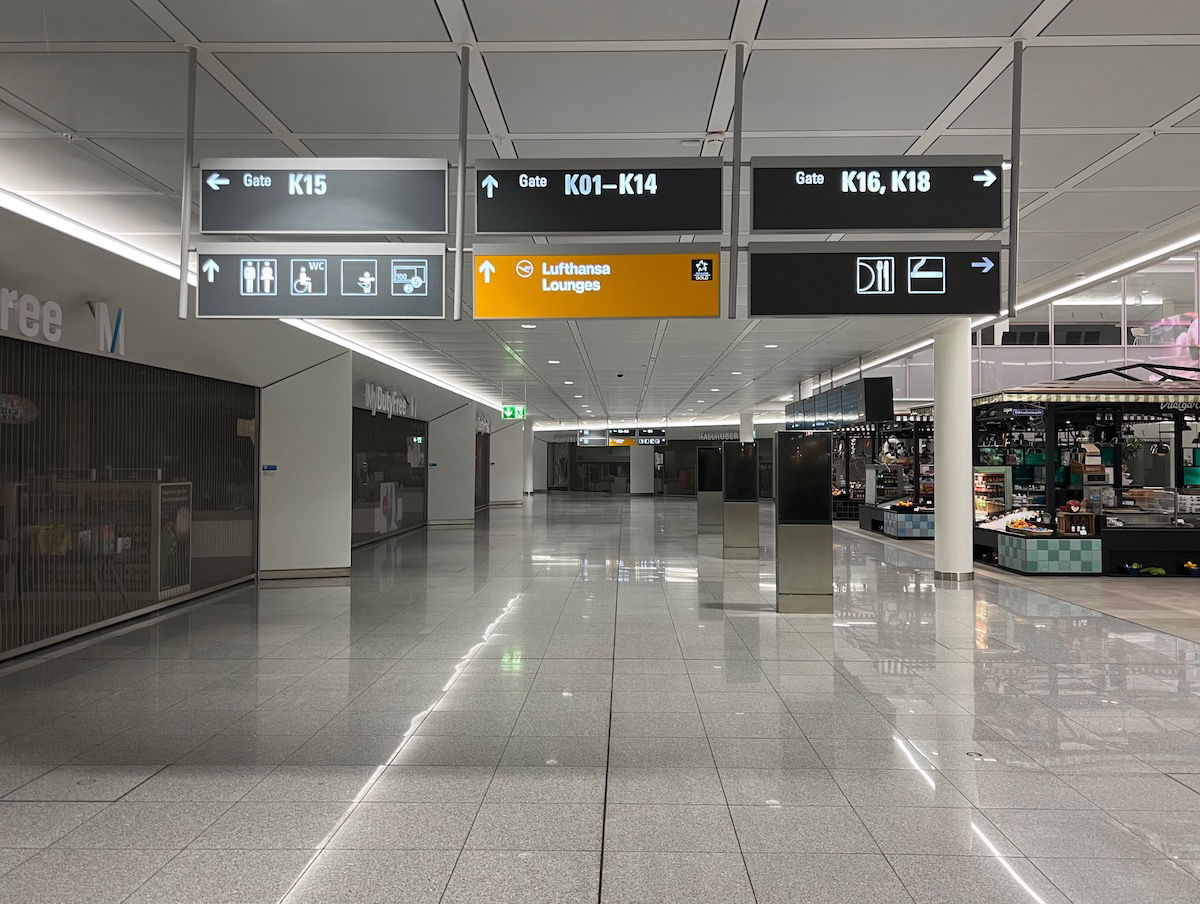 United Airlines MUC Terminal, Munich International Airport