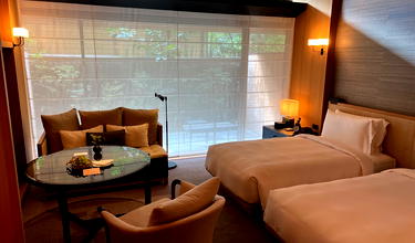 How Are Hotels Paid When You Redeem Points, And For Elite Perks?