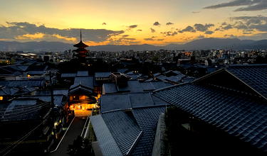 Atmos Rewards Summit Card 3x Points On Foreign Purchases: Any Catch?