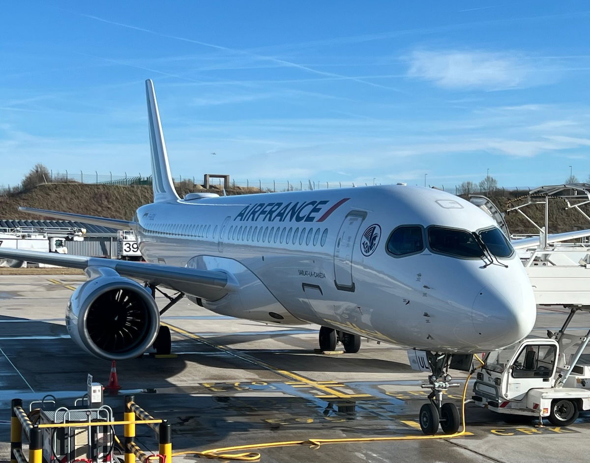 Air France Pilots Threaten To Strike Over Strike Ban