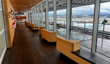 Review: SWISS Senator Lounge Zurich Airport (ZRH)