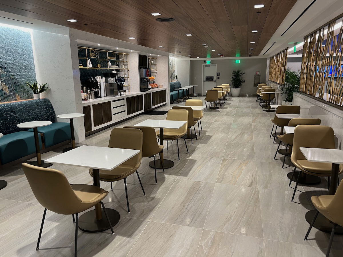 Review: Delta Sky Club Miami Airport (MIA)