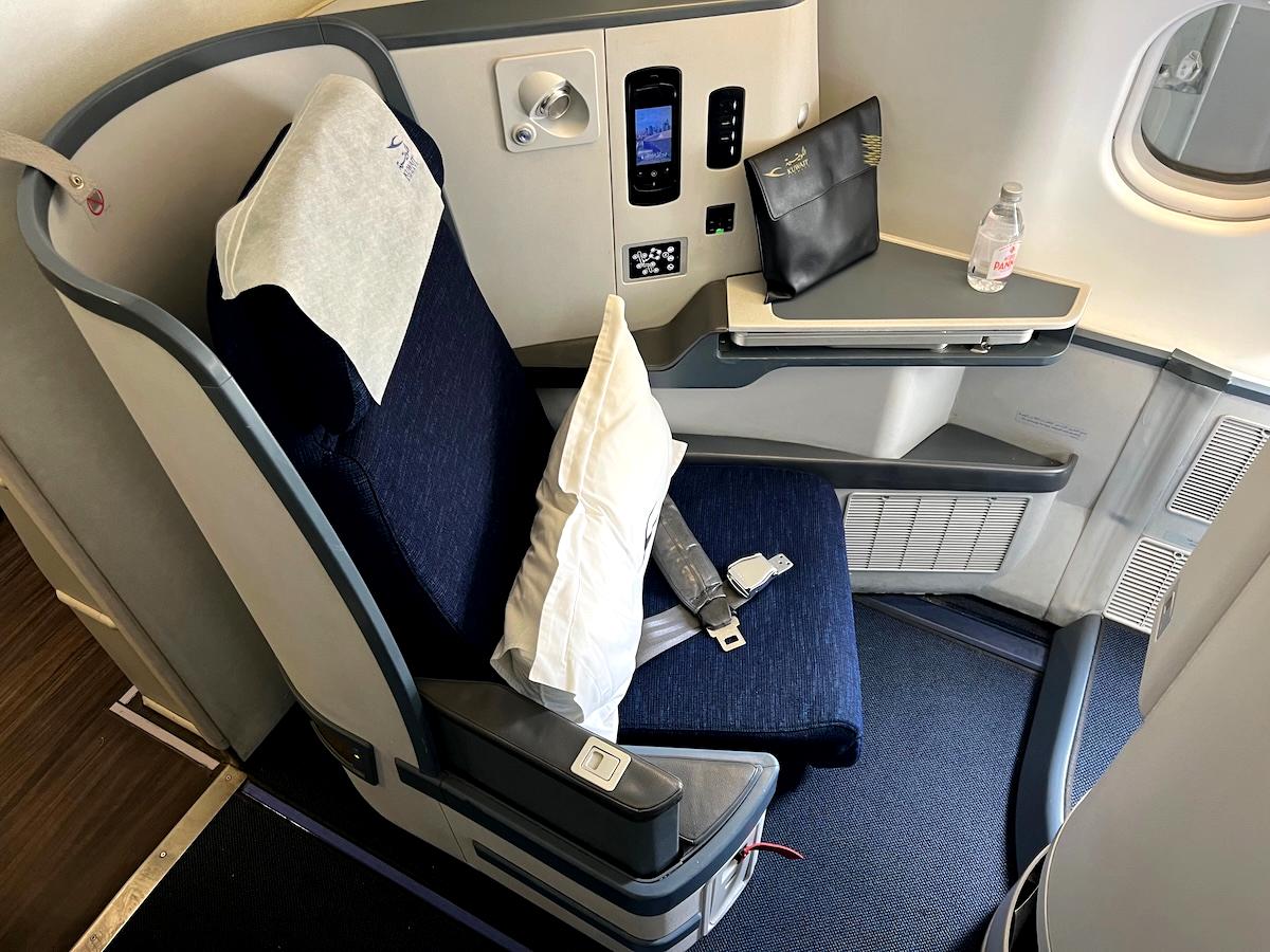 Review: Kuwait Airways First Class Airbus A330 (CAI-KWI)