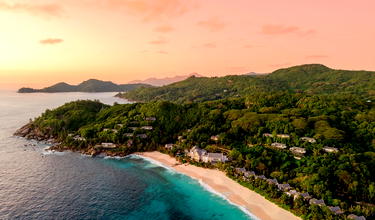 52-Villa Cheval Blanc Seychelles Now Open