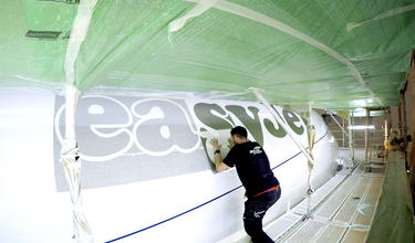 EasyJet Rolling Out Lighter Paint To Reduce Fuel Burn