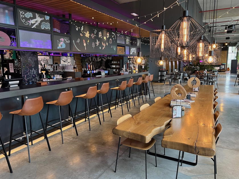 The Moxy Paris Charles de Gaulle Airport hotel, an example of a stay bookable with hotel credits