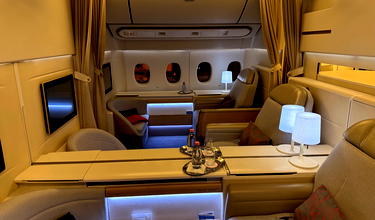 Review: Air France La Premiere First Class Boeing 777 (MIA-CDG)