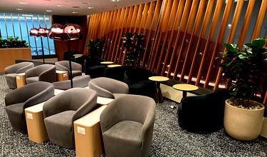 Review: Capital One Lounge Washington Dulles Airport (IAD)