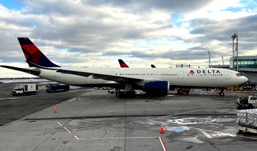 Delta Flight Attendant Accuses Colleague Of Not Helping Grieving Family