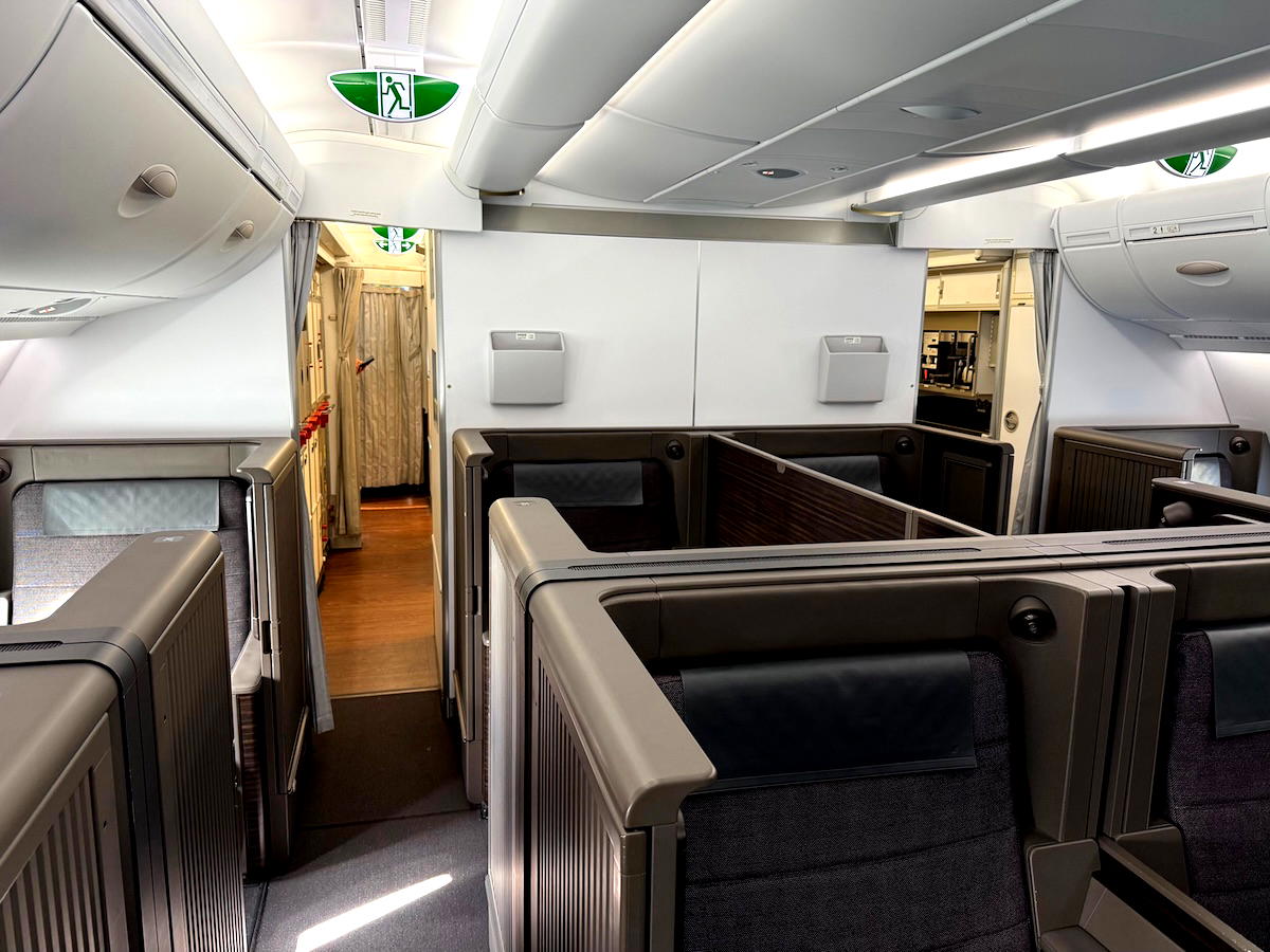 Airbus First Class One Mile at a Time: Airline Travel News, Reviews and Credit Card Offers