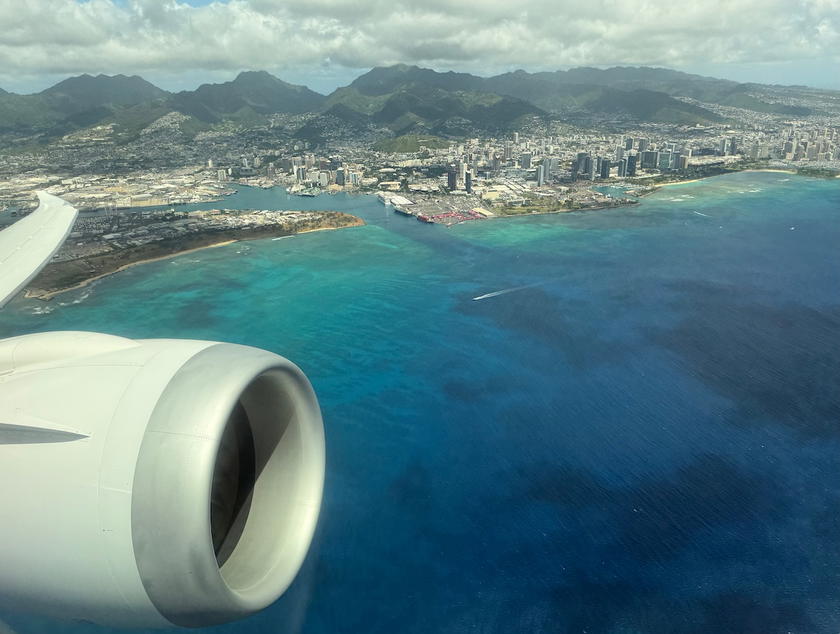 Hawaiian Airlines first class cabin on a Boeing 787