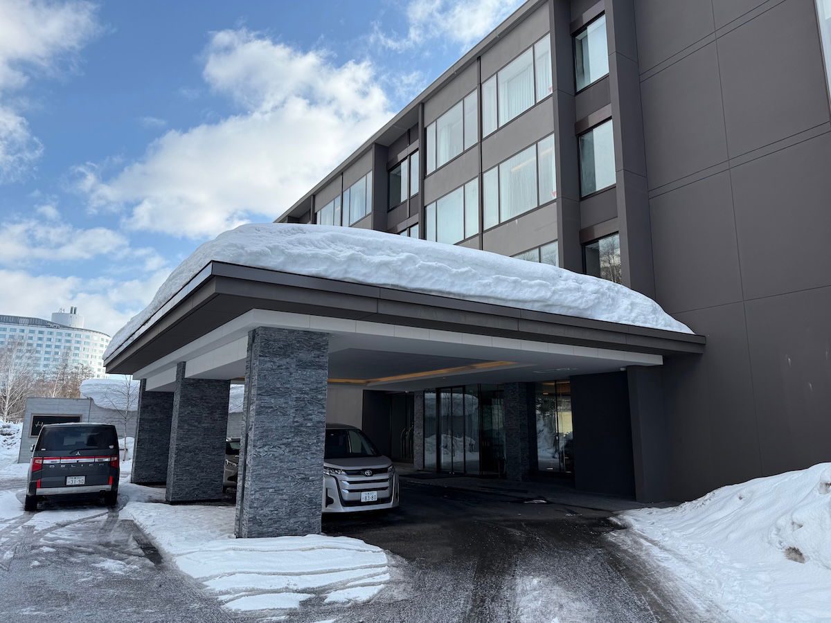 Ritz-Carlton Reserve Niseko: Disappointing, Misbranded