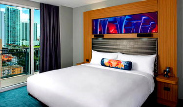 Lol: Marriott Hotel Bribes Guests For Posting Positive Reviews Online