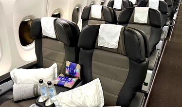 Icelandair 737 MAX Saga Premium Class: Lovely With The Right Expectations!