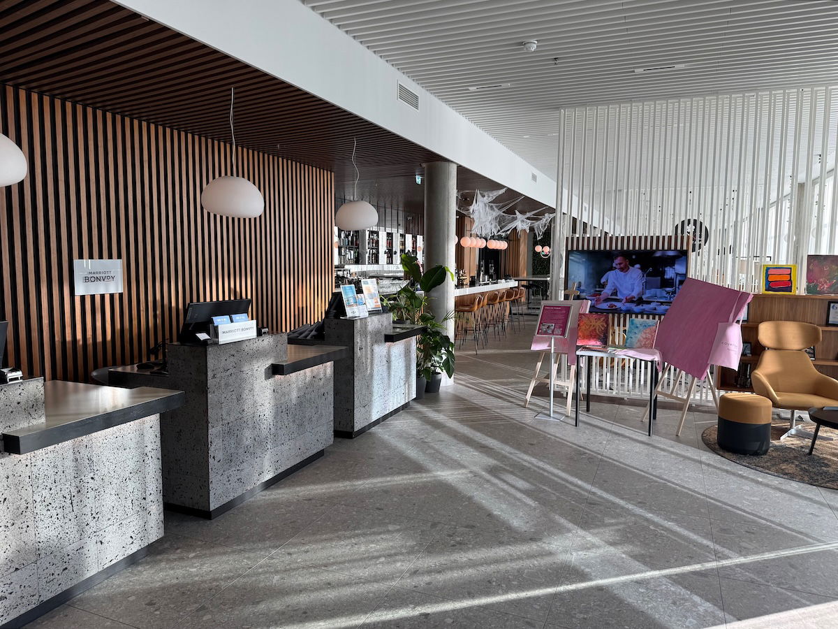 Review: Courtyard By Marriott Reykjavik Keflavik Airport (Clean & Convenient!)