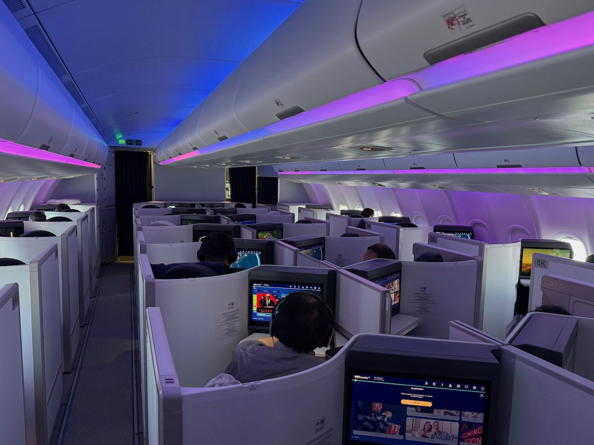 马来西亚航空 A330neo 商务舱：比我预期的更好！