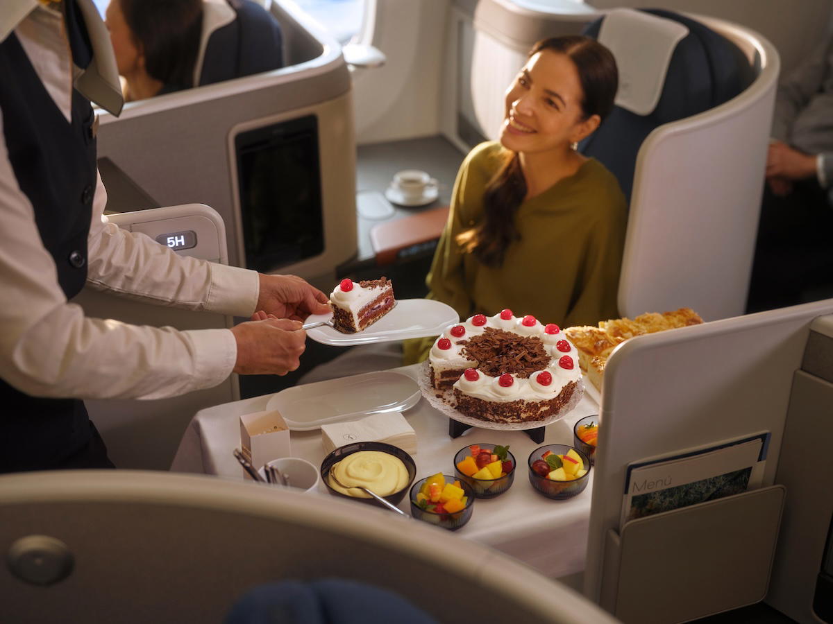 New Lufthansa FOX “Premium Onboard Experience” Debuts In All Four Classes