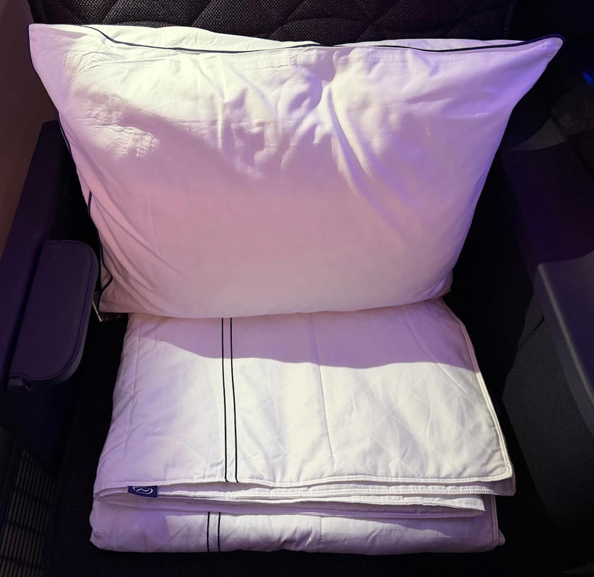 Riyadh Air business class pillow and blanket