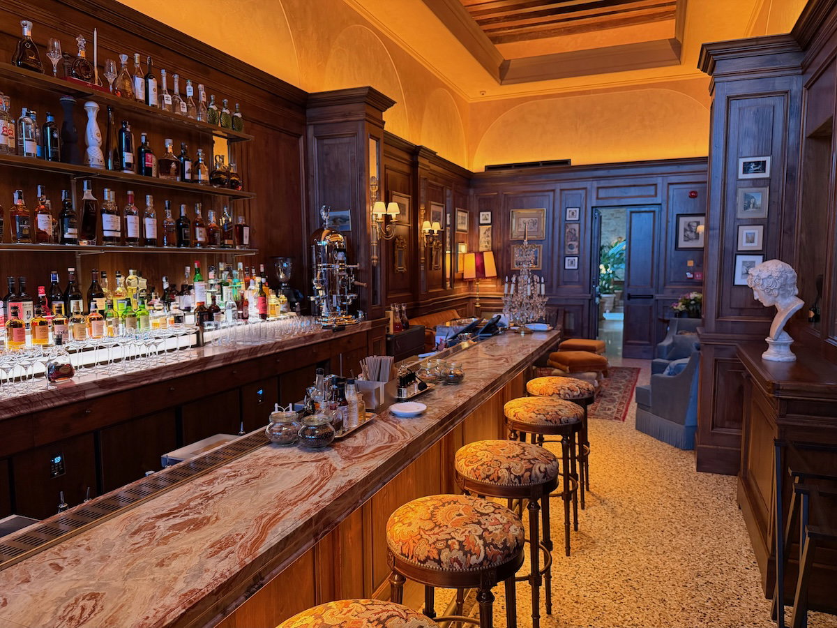 Elegant luxury hotel room at Airelles Venice in Italy