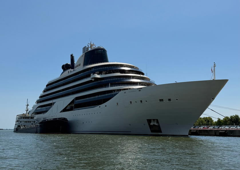 Four Seasons Yachts ship exterior during embarkation