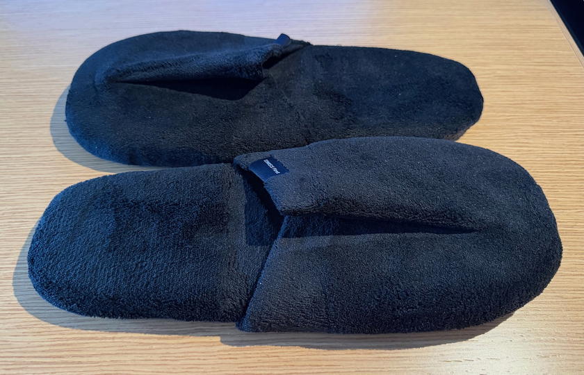 Padded slippers provided in SWISS first class
