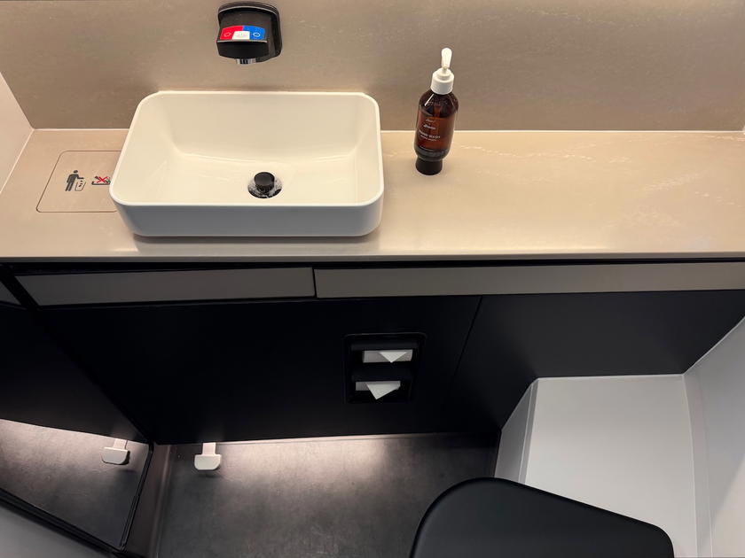 Interior of the SWISS first class lavatory on the A350