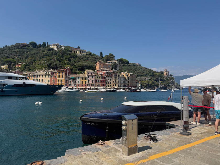 Orient Express Corinthian tender arriving at the pier in Portofino
