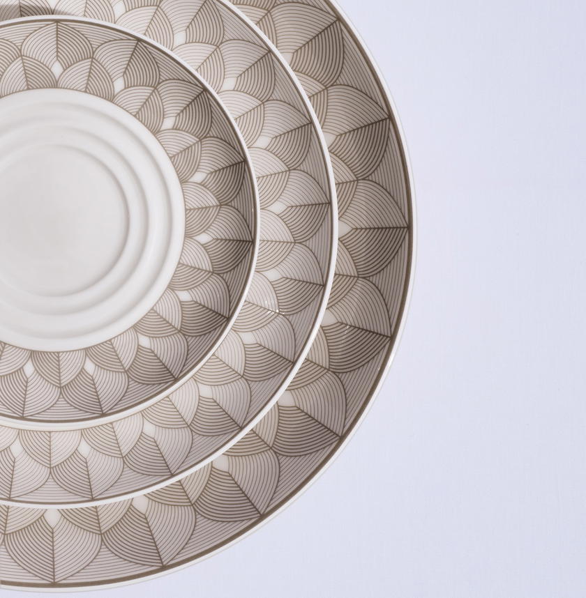New Christofle-designed serviceware with a batik motif for Singapore Airlines business class