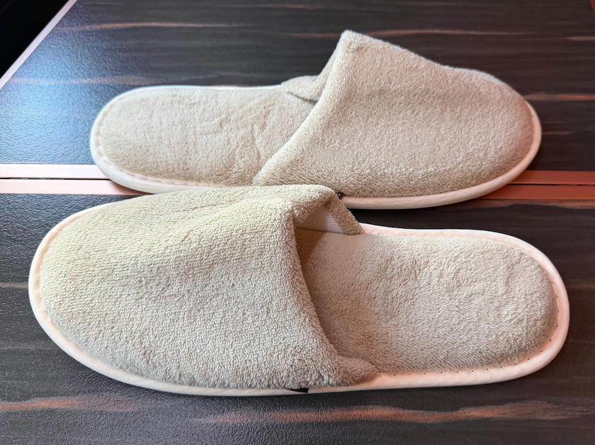 Slippers provided to Starlux first class passengers