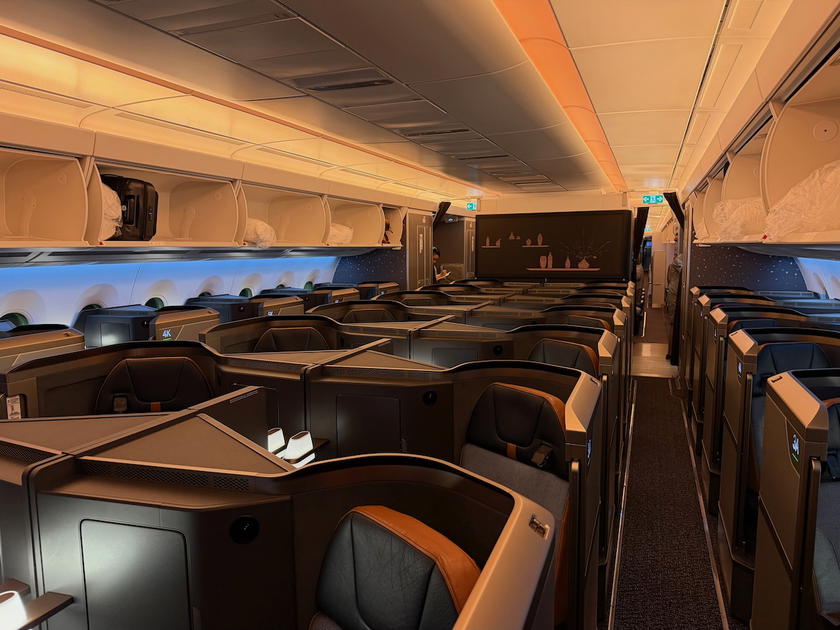 View down the aisle of Starlux Airlines' first and business class cabin on the A350
