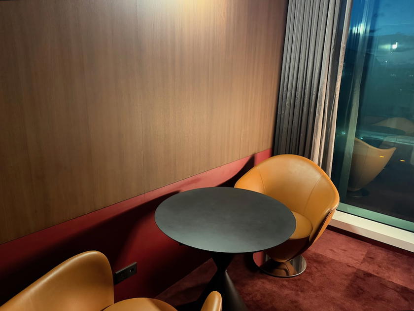 Small private room in the Starlux first class lounge in Taipei