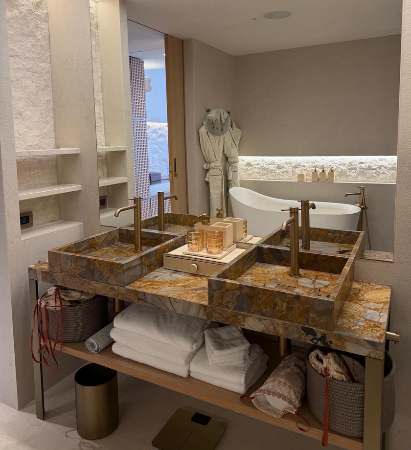 Double sinks in a guest room bathroom at Villa Dubrovnik