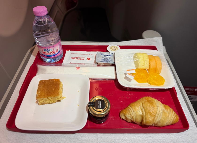 Bread and fruit served as breakfast in Air Algerie business class