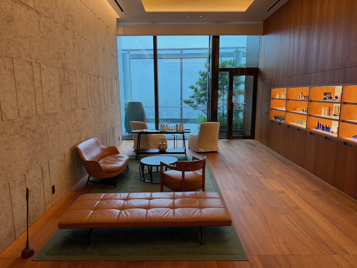 Reception area of the spa on the 40th floor of Bulgari Hotel Tokyo