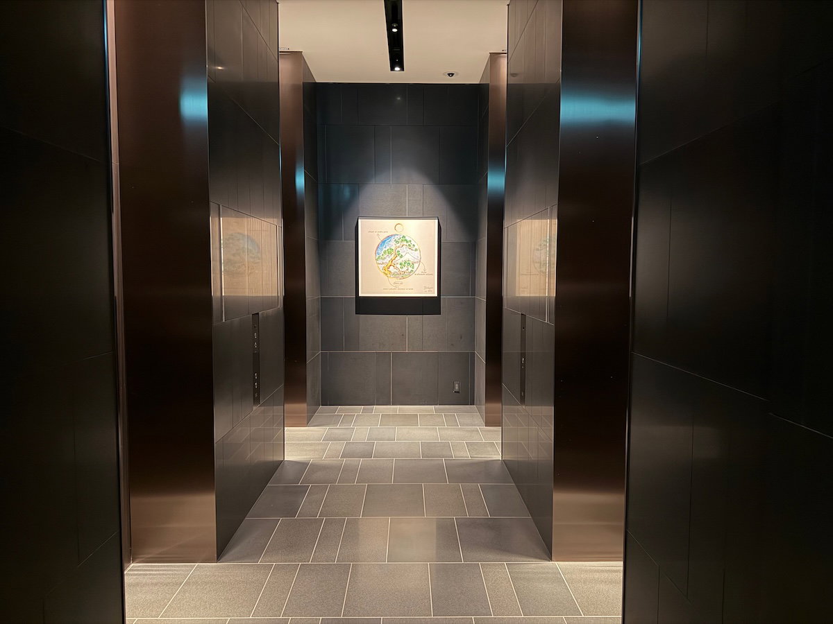 Elevators that take guests from the ground floor up to the 40th-floor lobby