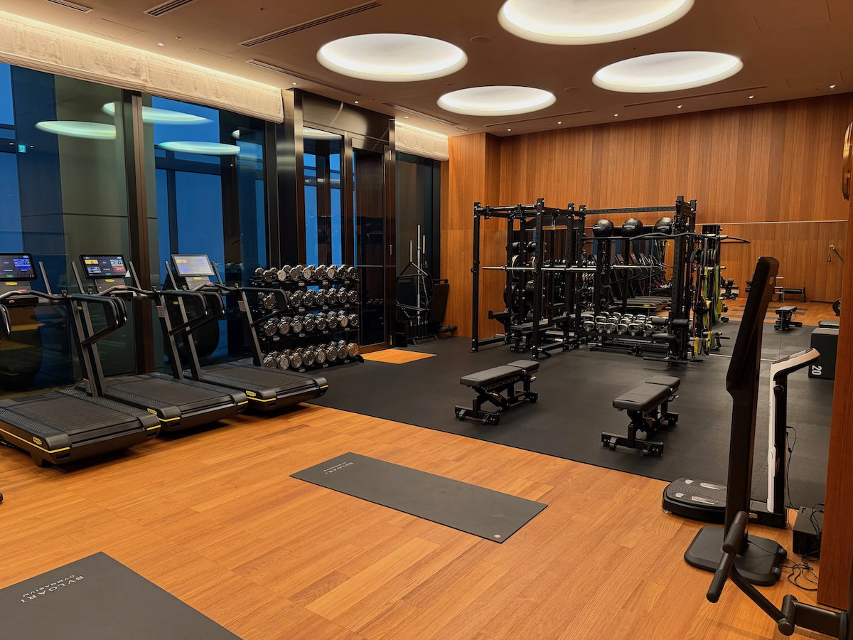 Strength training machines in the hotel gym