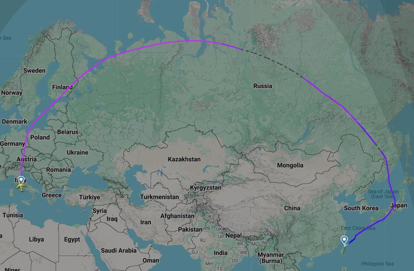Flight tracking map of China Airlines CI75 from Taipei to Rome flying across Russia