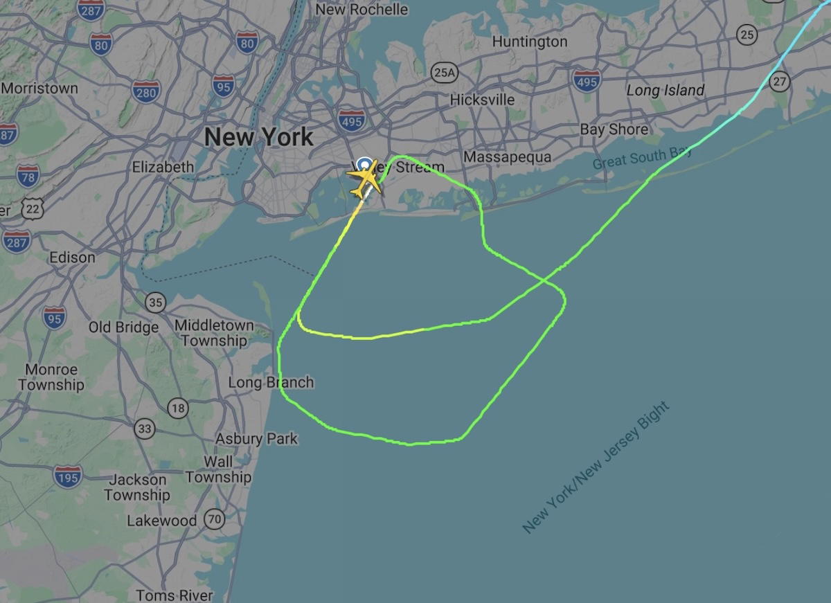 EL AL Pilots Struggle With JFK Go Around, While Controller Struggles To Do His Job